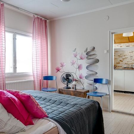Villa Sukka Наантали Екстериор снимка